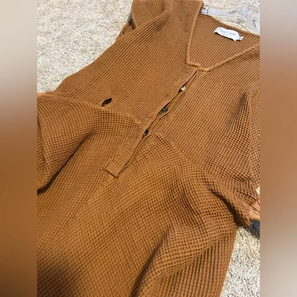 RUJUTA SHETH | VENUS JUMPER - EARTH *Rare* - Picture 11 of 12